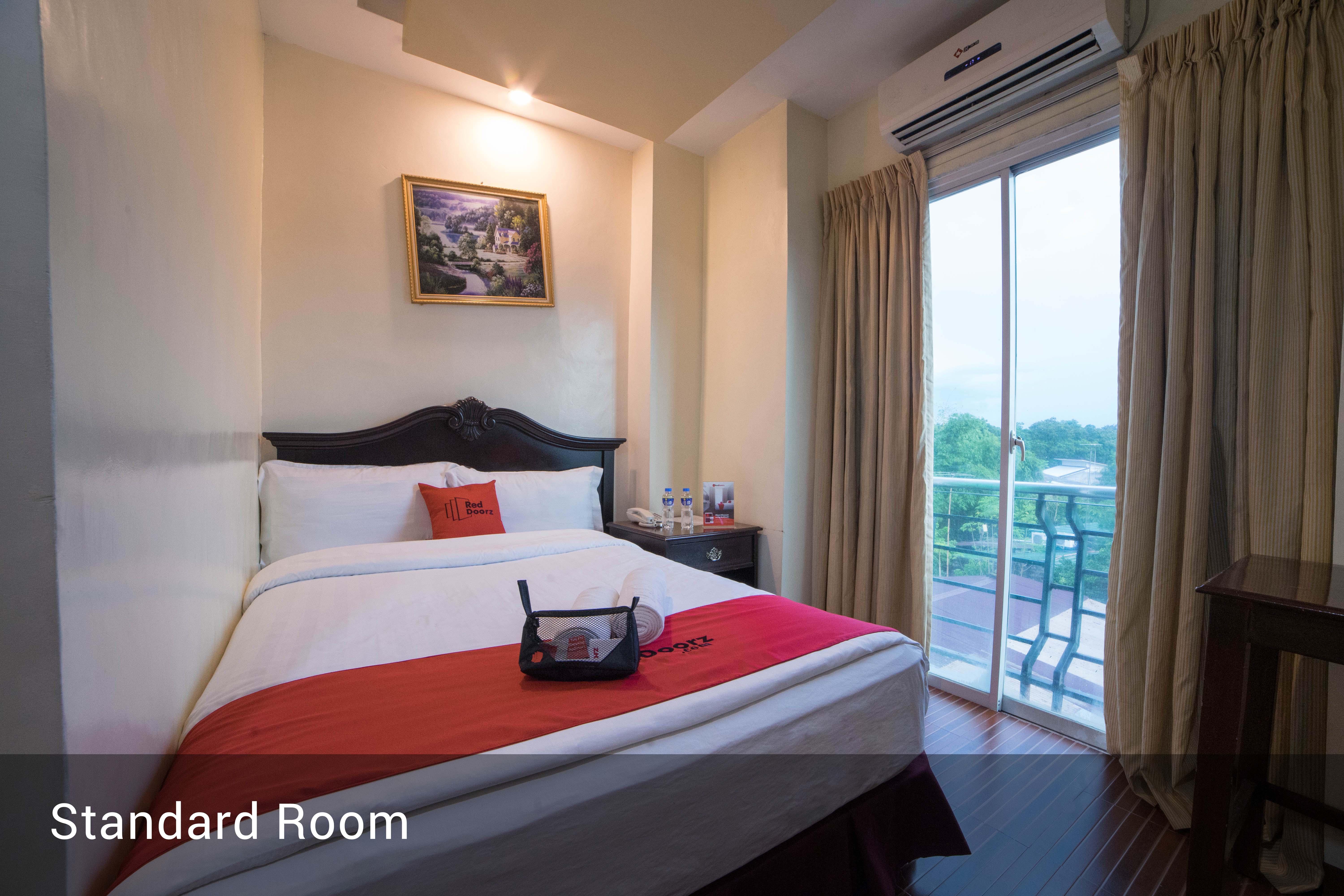 Reddoorz Plus @ Balibago Angeles City Kültér fotó