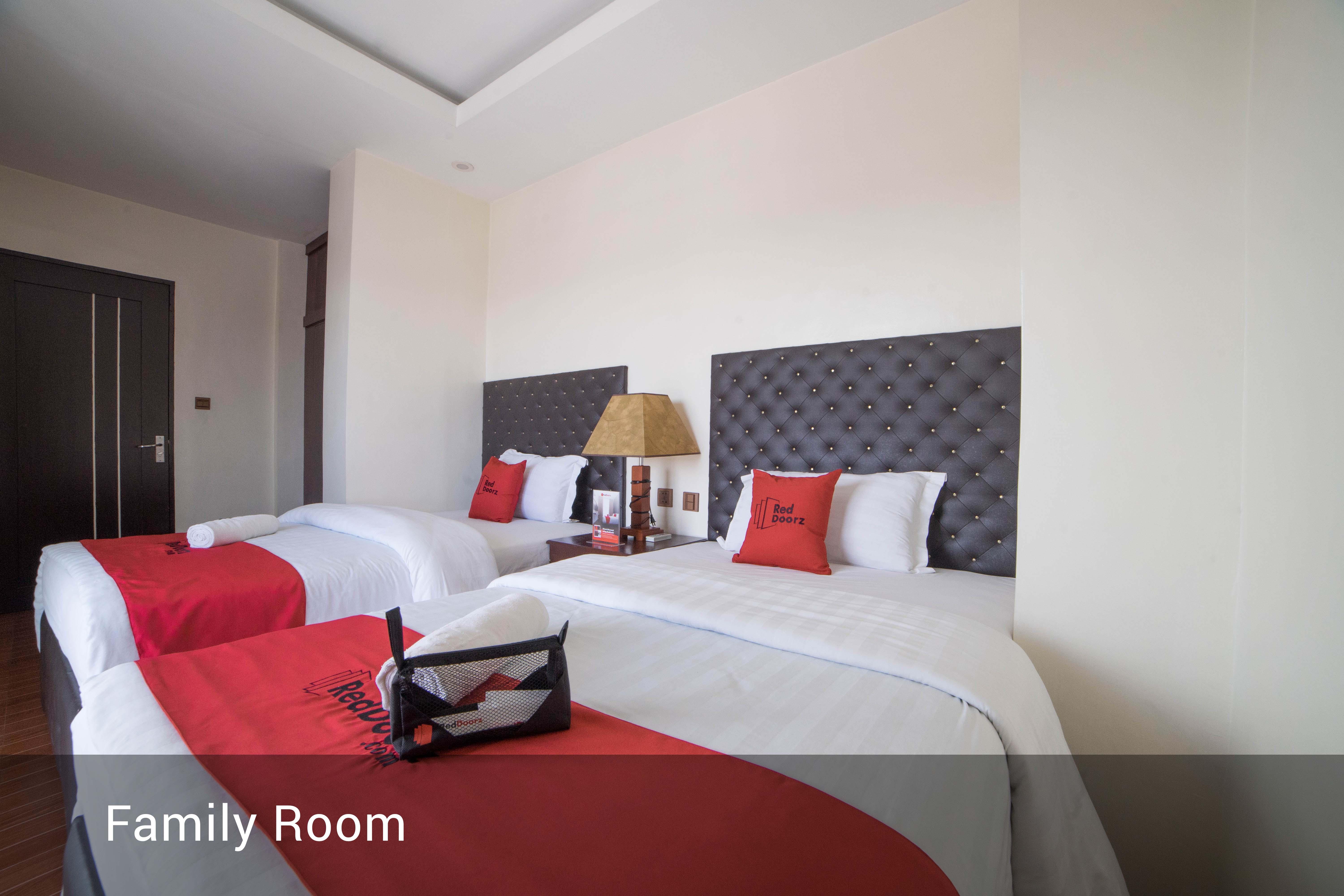 Reddoorz Plus @ Balibago Angeles City Kültér fotó