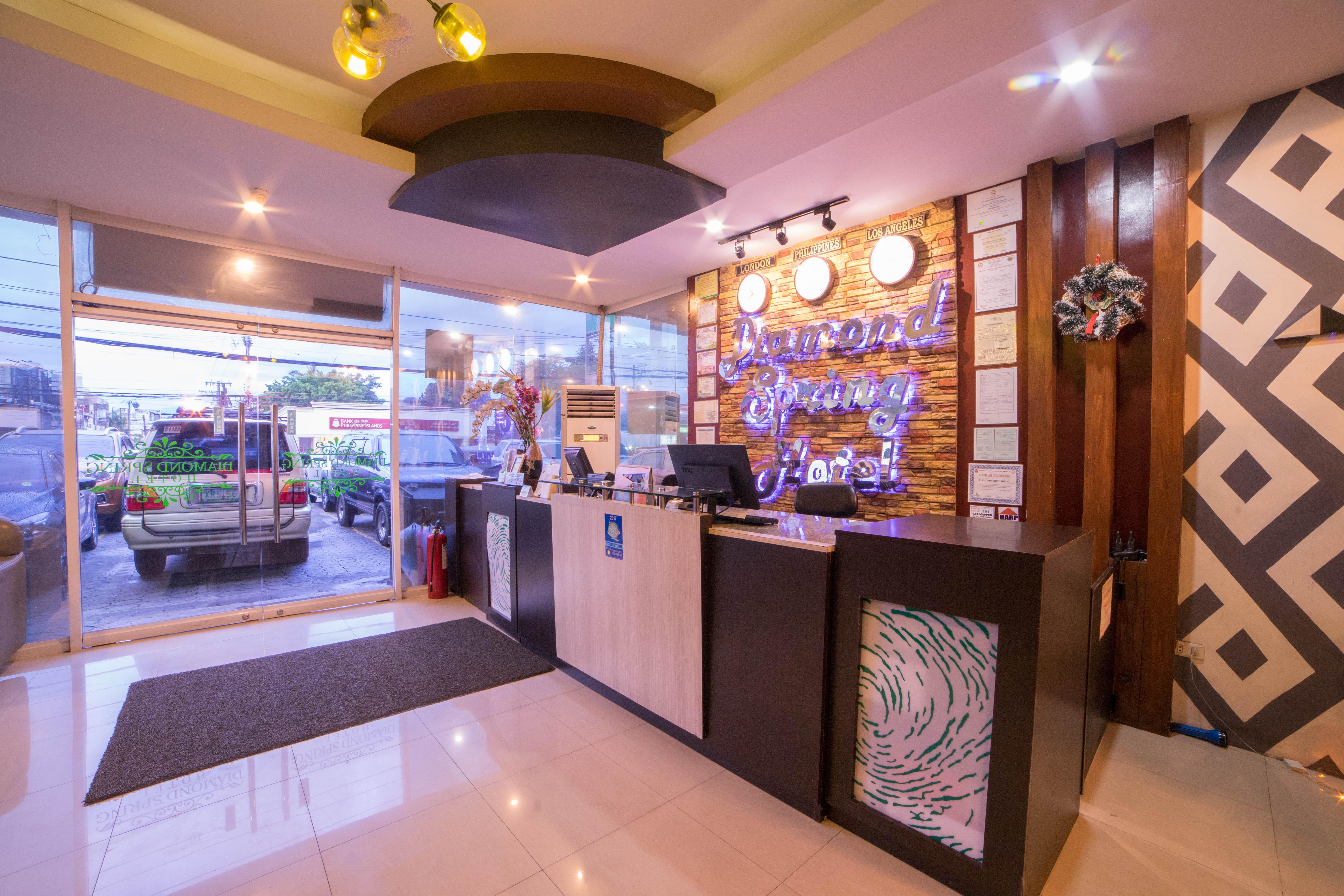 Reddoorz Plus @ Balibago Angeles City Kültér fotó
